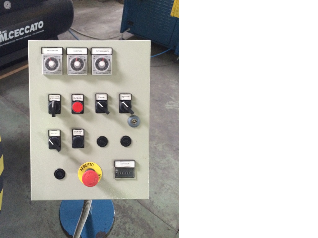 Saldatrice alta frequenza per blister in vendita - foto 4