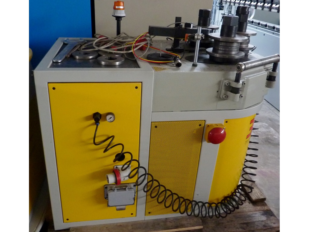 Piegaprofilati “Tre c s.r.l.” mod. CR148IMS in vendita - foto 2