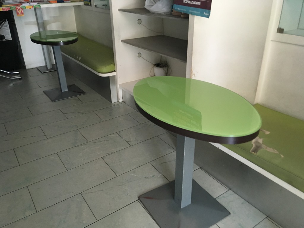 Attrezzature bar e ristoranti in vendita