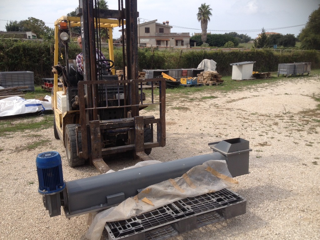 Riciclaggio plastica in vendita