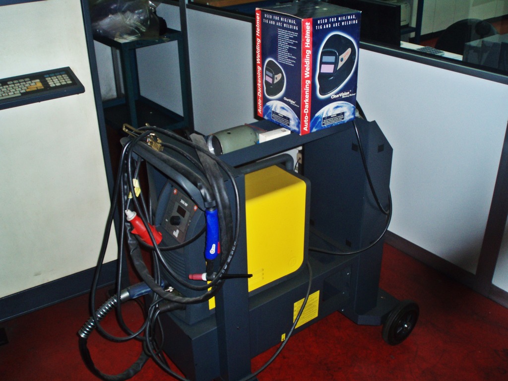 Saldatrice CEA TIG mod. 250 HF in vendita - foto 1