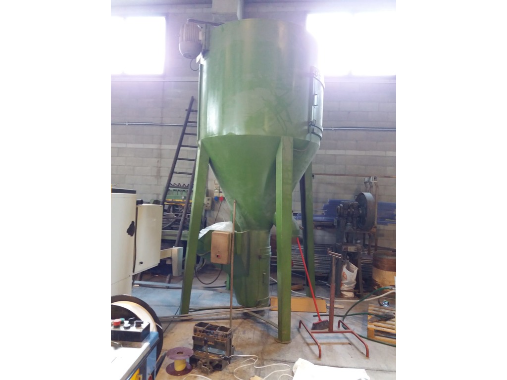SILOS in vendita - foto 1