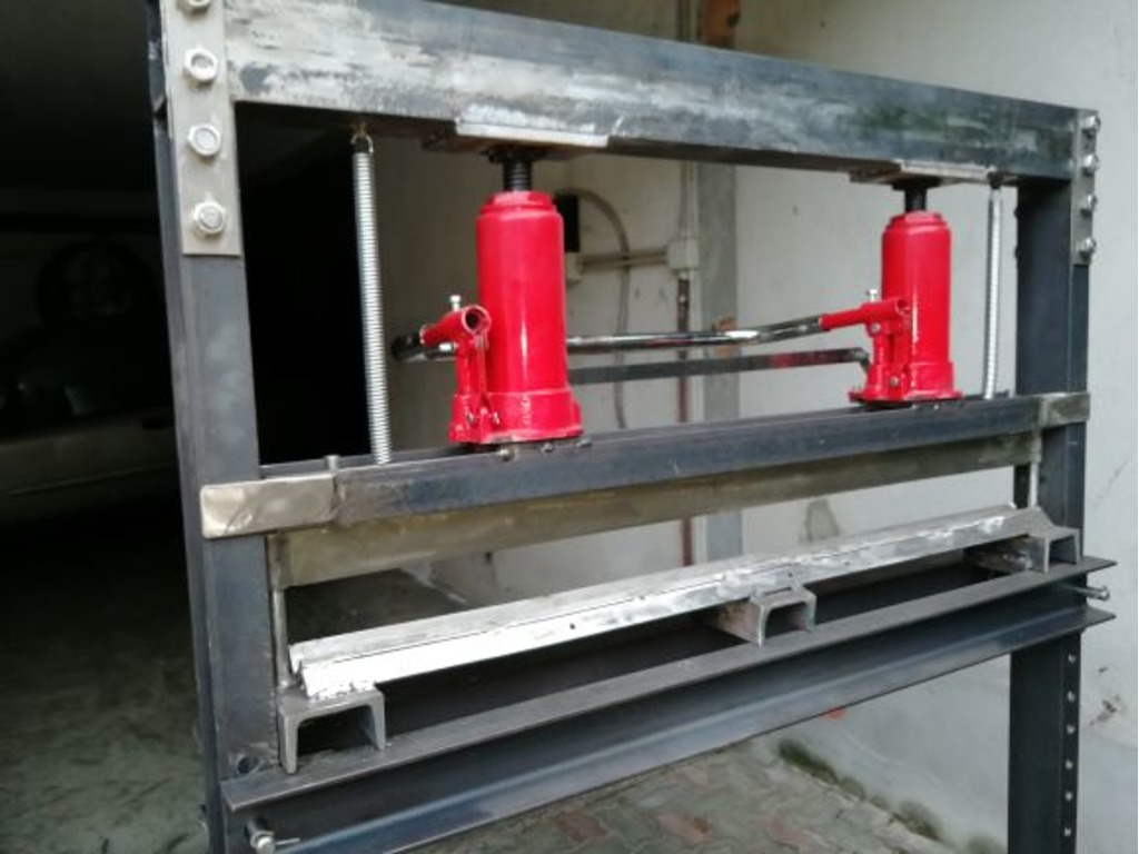 piega e pressa artigianale in vendita - foto 1