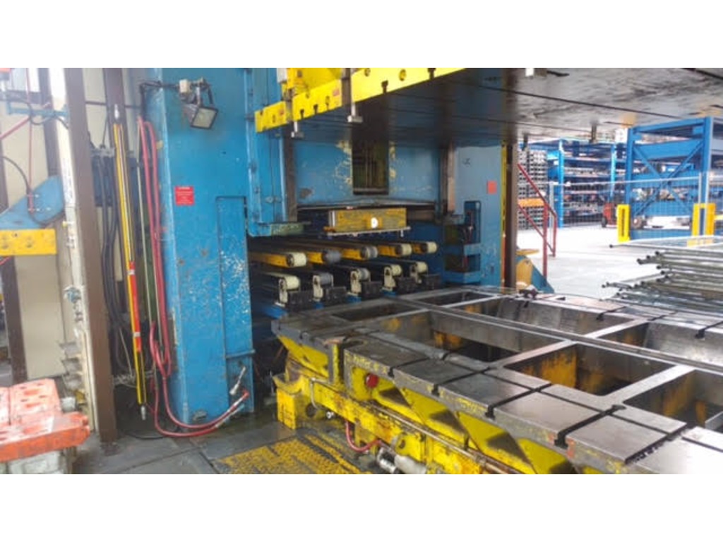 Pressa VERSON da 1100 Ton in vendita - foto 3