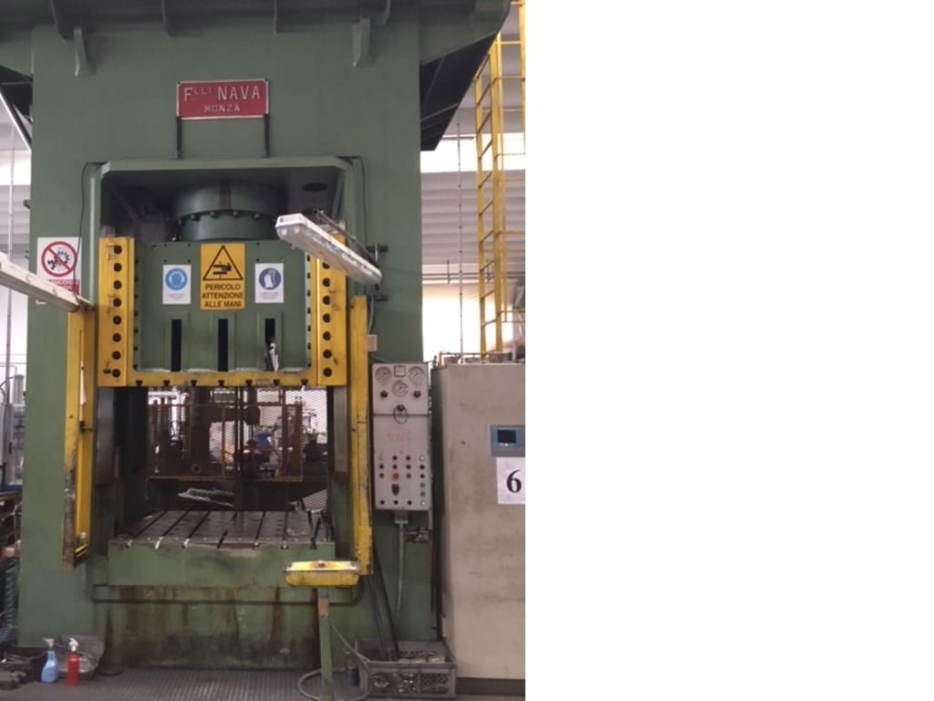 Pressa Nava 600 ton idraulica in vendita - foto 2
