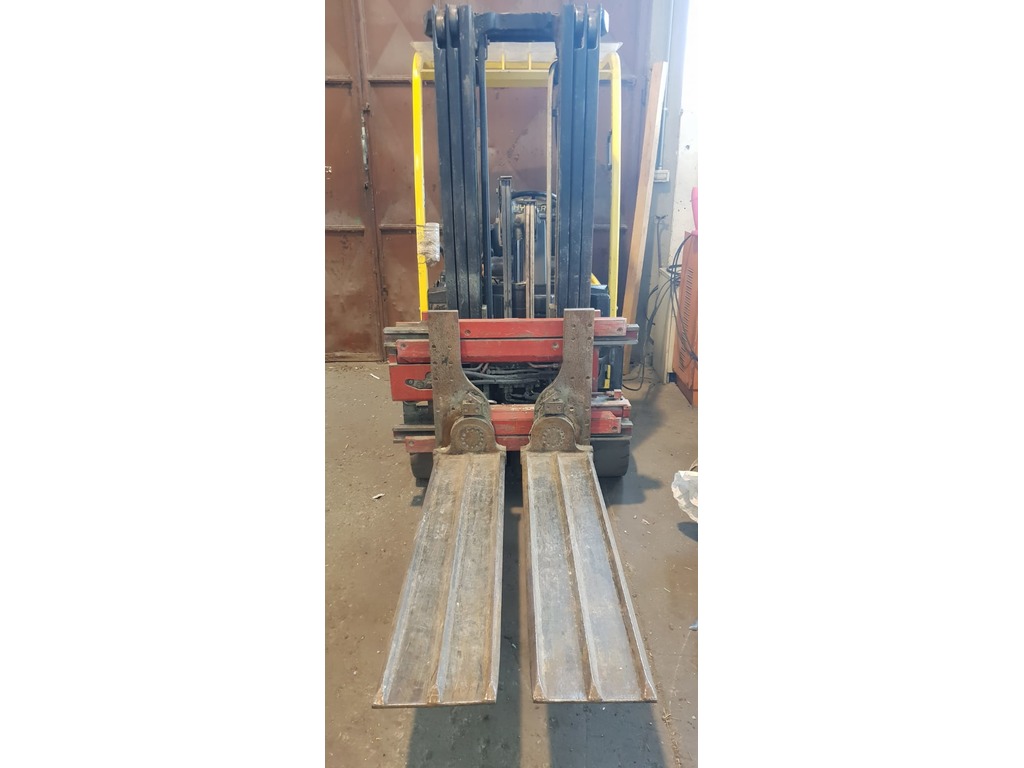 Carrello elevatore hyster in vendita - foto 1
