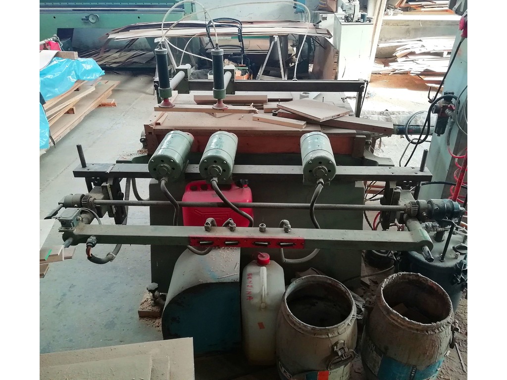 Foratrice multipla macchina per perni mod. 1000 in vendita - foto 1
