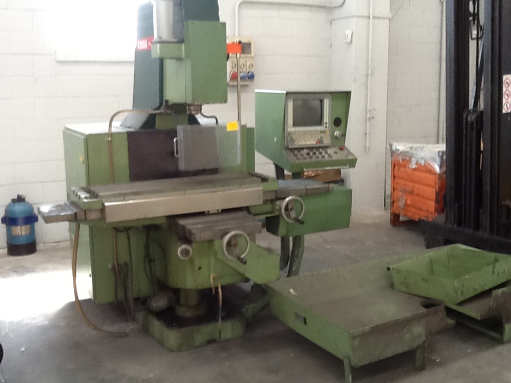 FRESA KONDIA MOD. K 600 CNC SELCA 3040 in vendita - foto 1