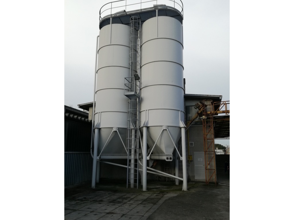 Silos in lamiera in vendita - foto 1