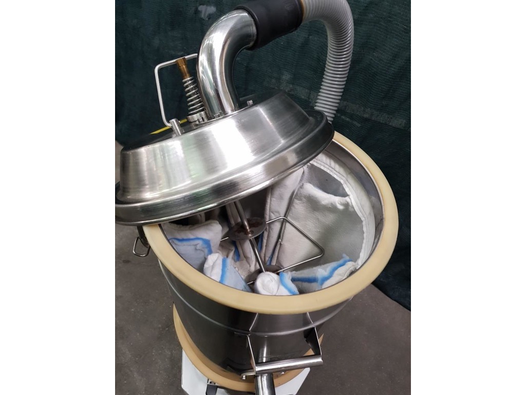ASPIRATORE INDUSTRIALE PER POLVERI CFM MOD. 3156AXX (COD. IND-PR-ASP-36) in vendita - foto 4
