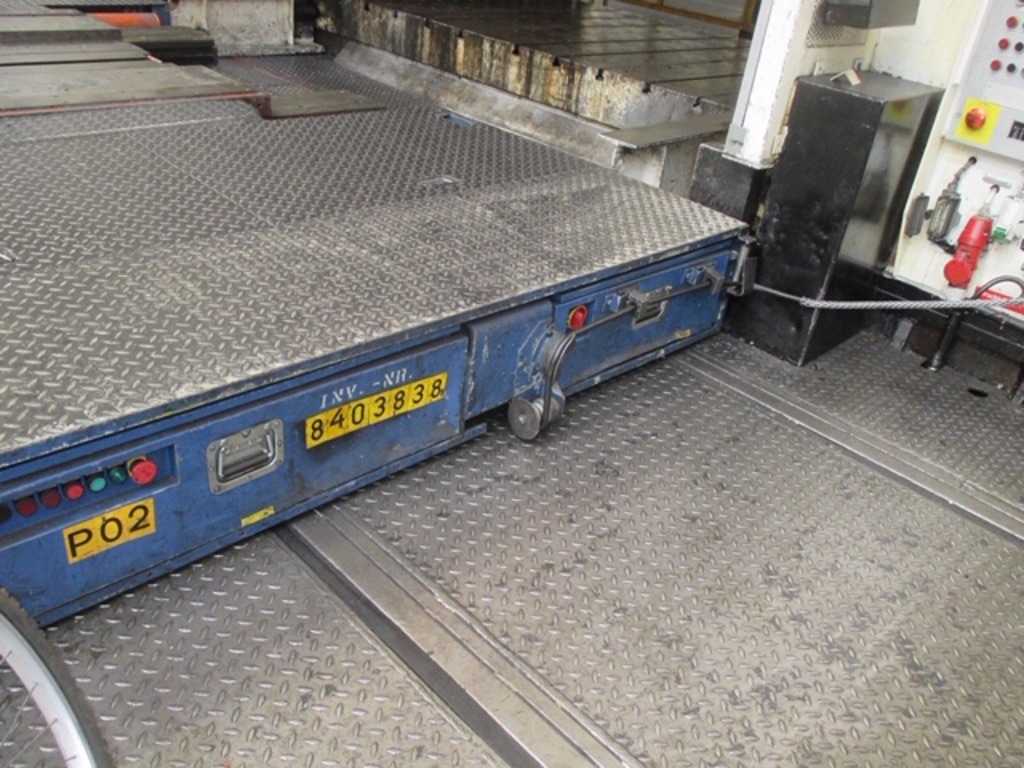 Pressa Oleodinamica 2000 Ton MULLER WEINGARTEN in vendita - foto 4