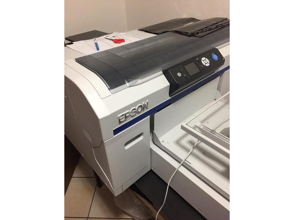 vendo stampante digitale per magliette epson f2000 in vendita - foto 3