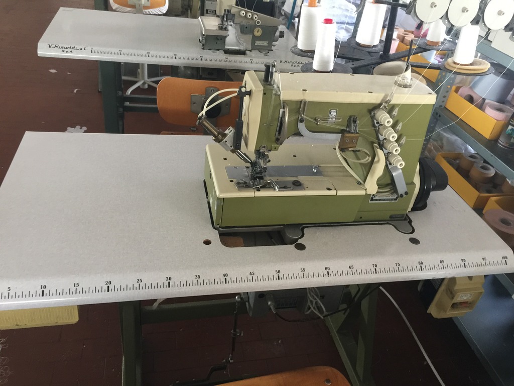 Macchine per cucire in vendita