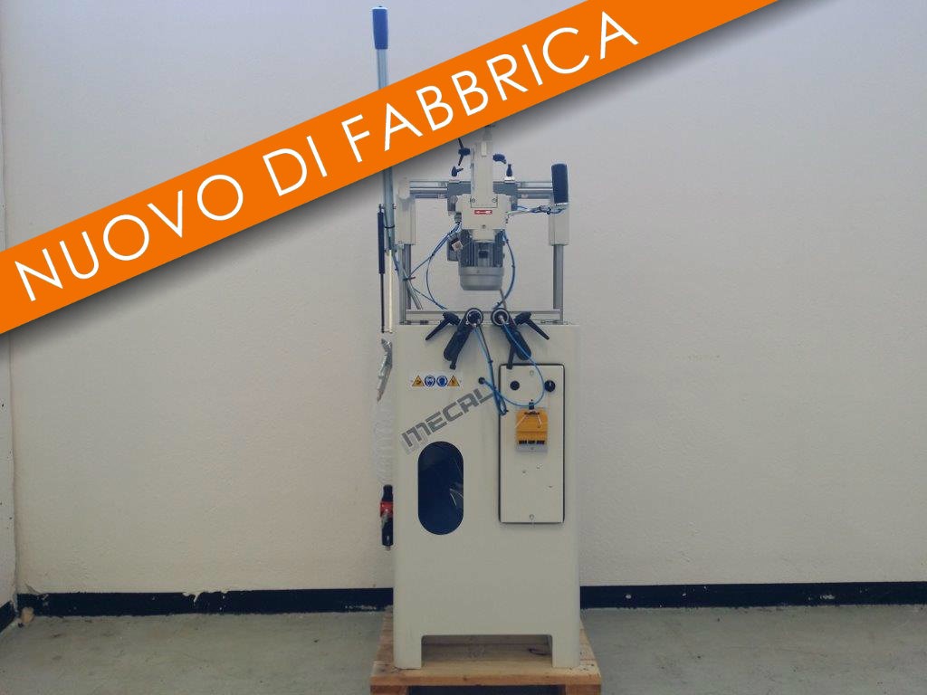 Centri di lavoro metallo in vendita