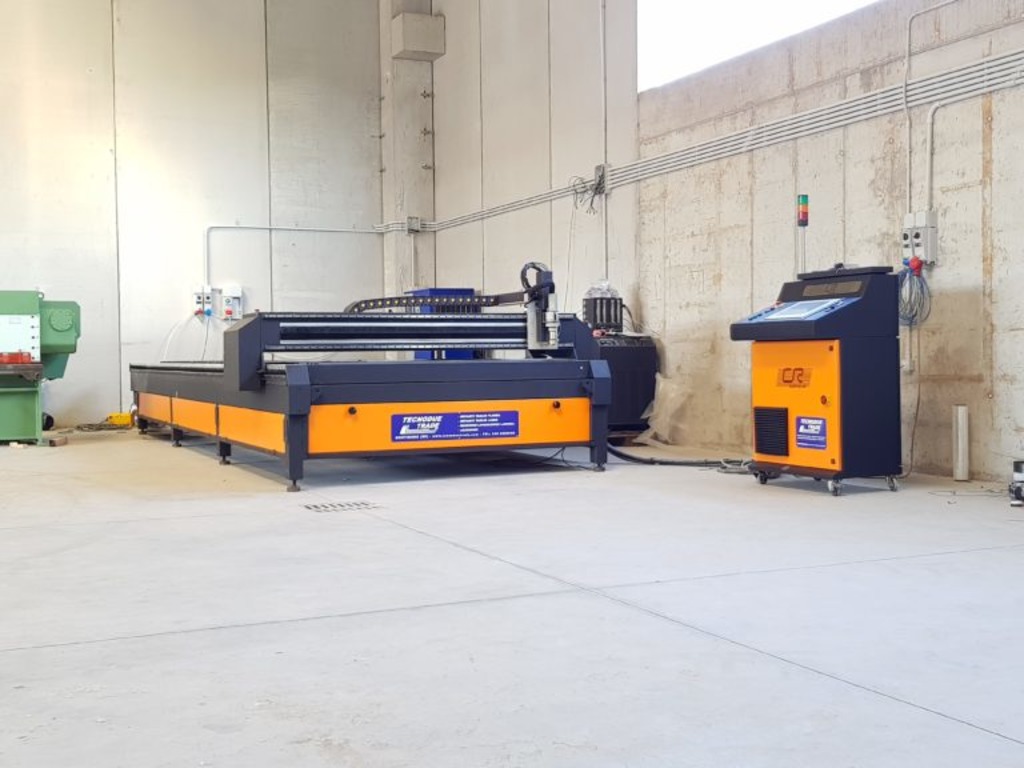 Macchine taglio laser e plasma in vendita