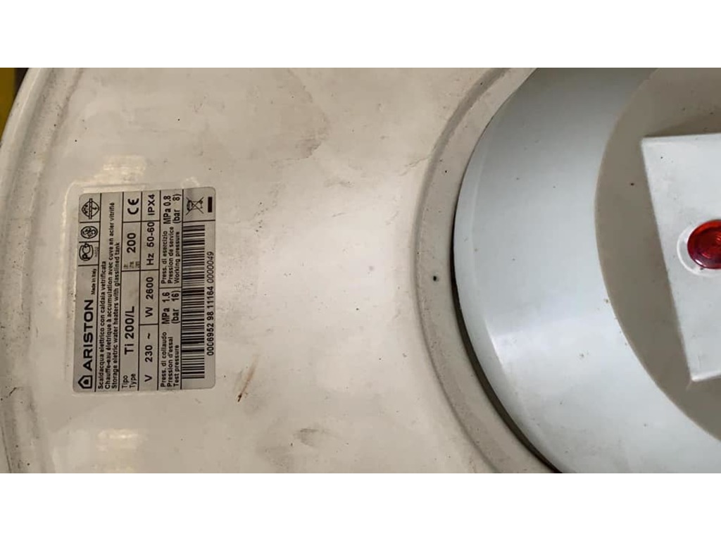 scaldabagno Ariston  200 lt. in vendita - foto 2