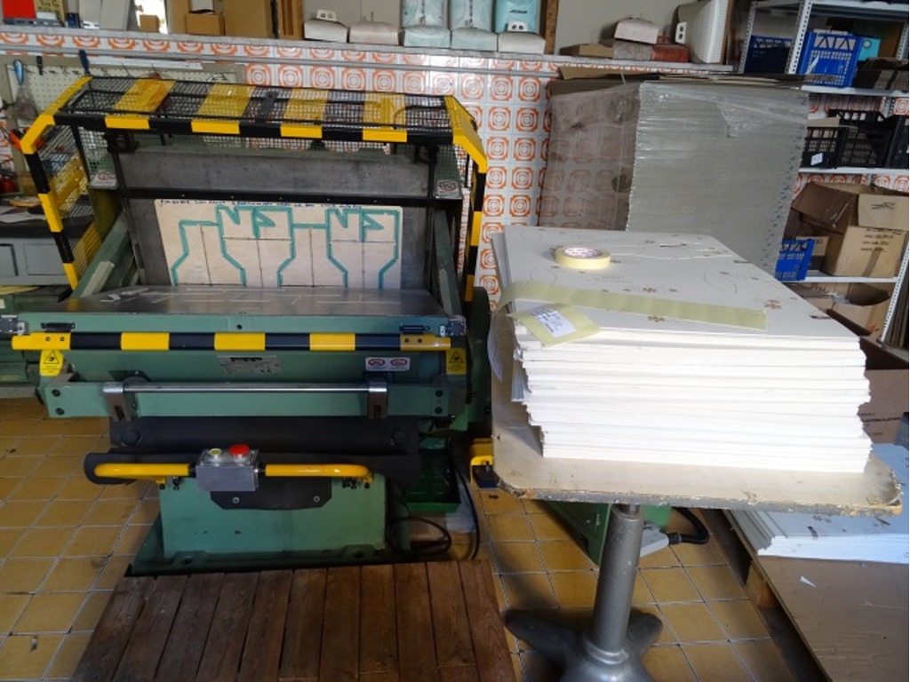 vendiamo attrezzatura per cartotecnica in vendita - foto 6
