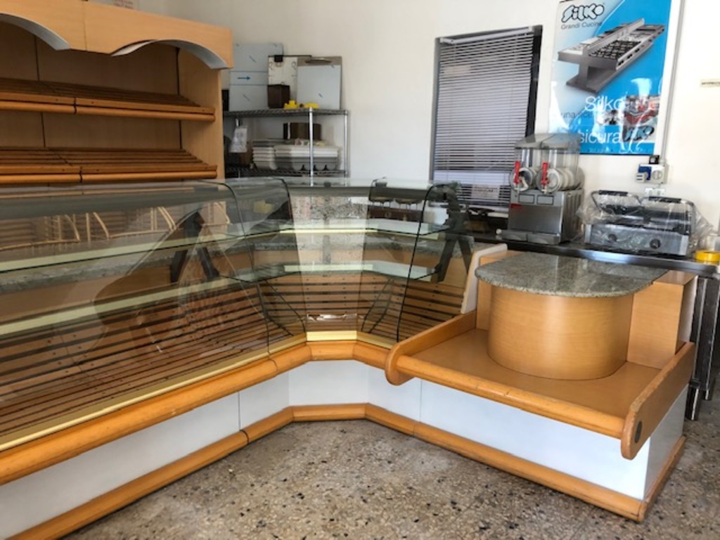 RIVENDITA DI PANE in vendita - foto 3