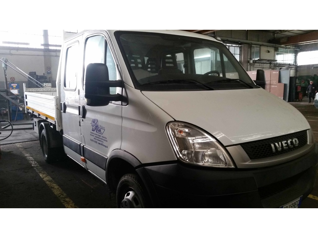 IVECO DAILY CABINATO CON CASSONE RIBALTABILE in vendita - foto 2