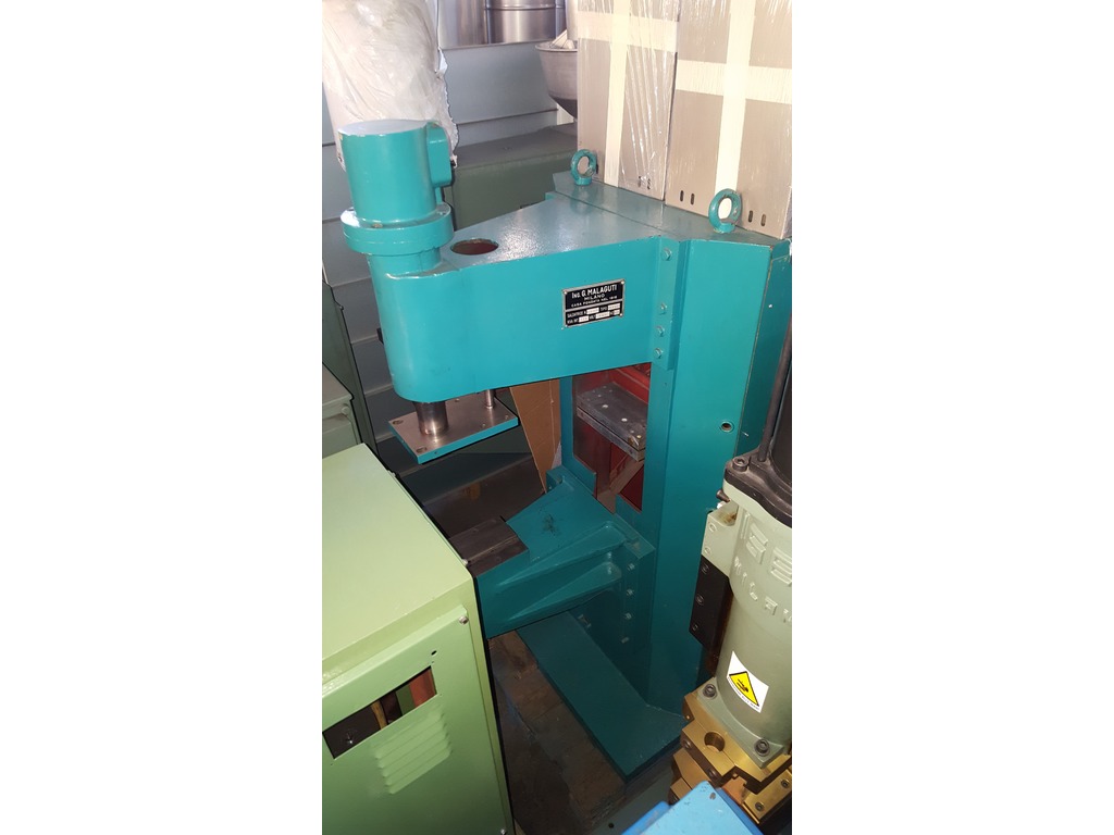 Attrezzatura meccanica in vendita