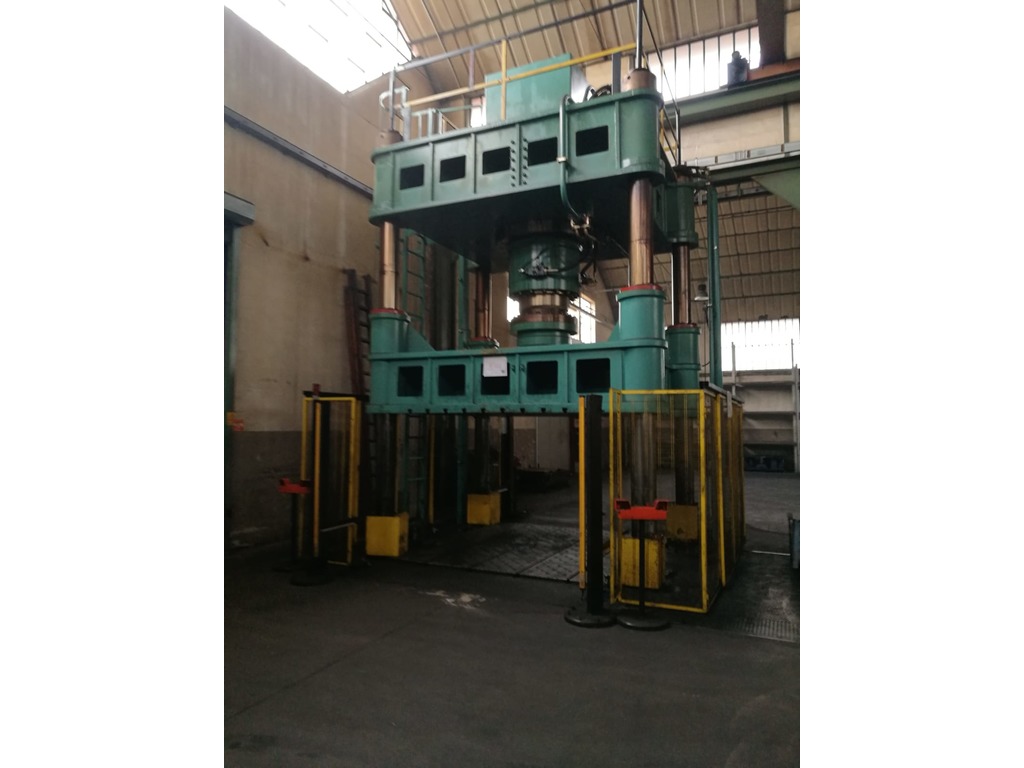 Pressa idraulica CMP 1200 Ton. in vendita - foto 2