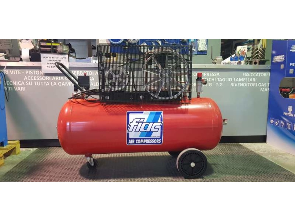 Compressore Fiac 270 litri 5,5 cavalli in vendita - foto 1