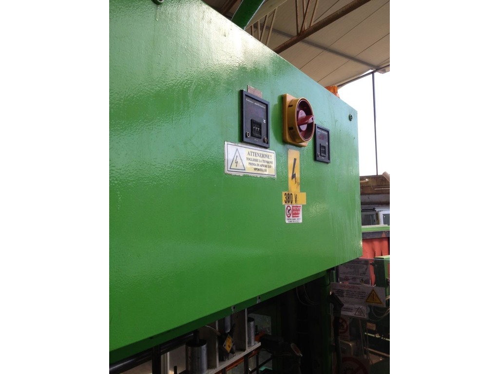 FARDELLATRICE CON TUNNEL DI TERMORETRAZIONE – CB – MOD. 70A (COD. MF-PK-FAR-30) in vendita - foto 3