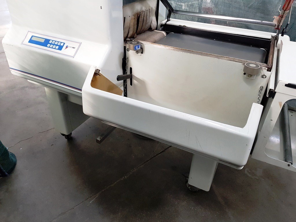 CONFEZIONATRICE ANGOLARE CON TUNNEL ROBOPAC (COD. MF-PK-FAR-50) in vendita - foto 9