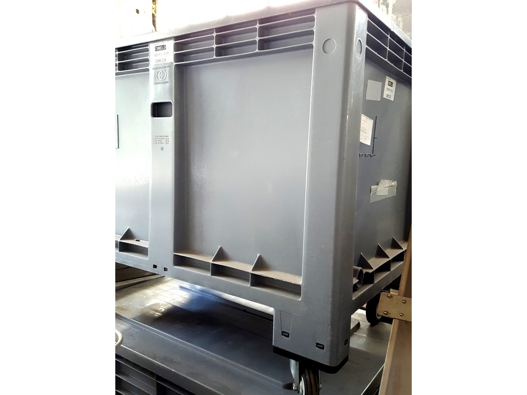 CONTENITORI IN PLASTICA (COD. IND-PR-VAS-4) in vendita - foto 2