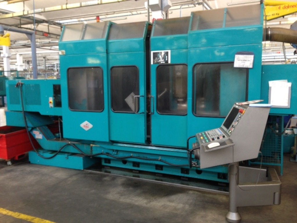 Fresatrice 5 assi OMV in vendita - foto 4
