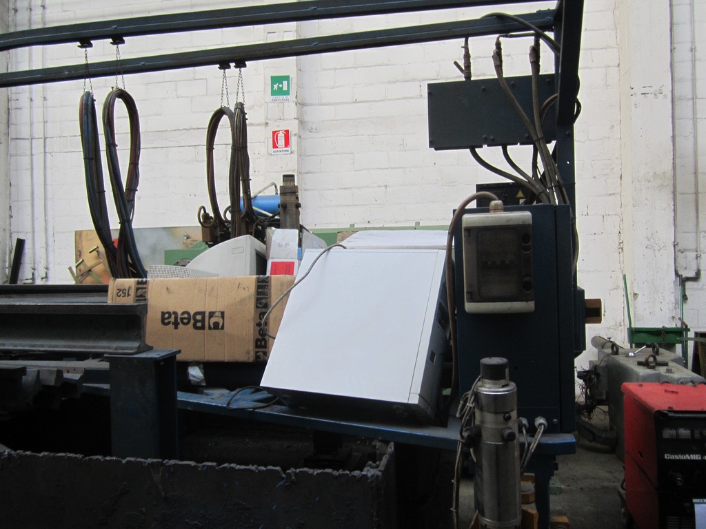 PANTOGRAFO OSSITAGLO  SOITAAB  6000 x 2500 in vendita - foto 1