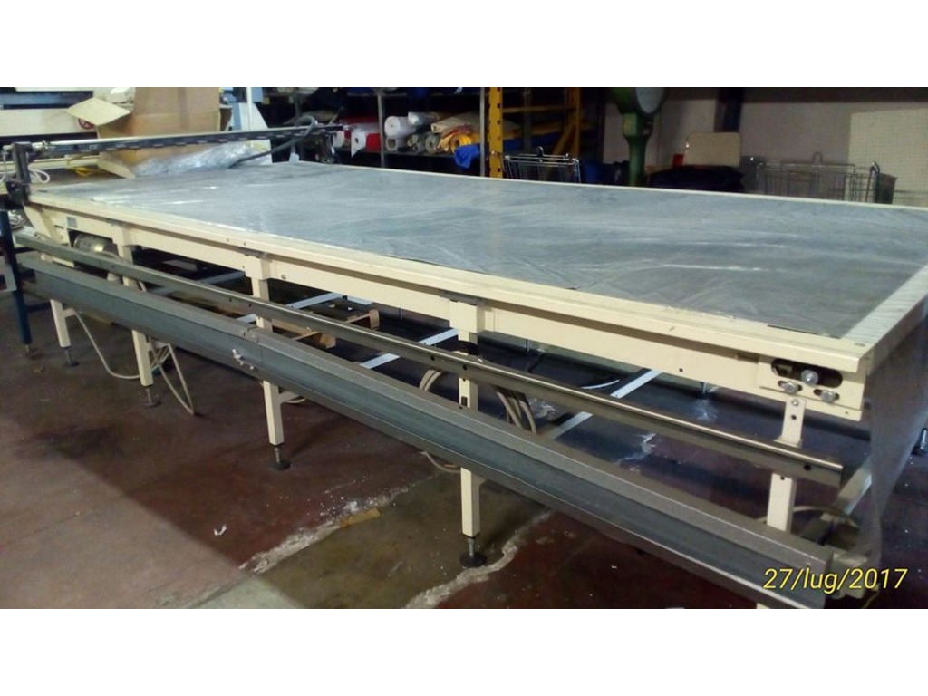 Plotter , stenditore , tavolo traslante , magazzino movente in vendita - foto 3