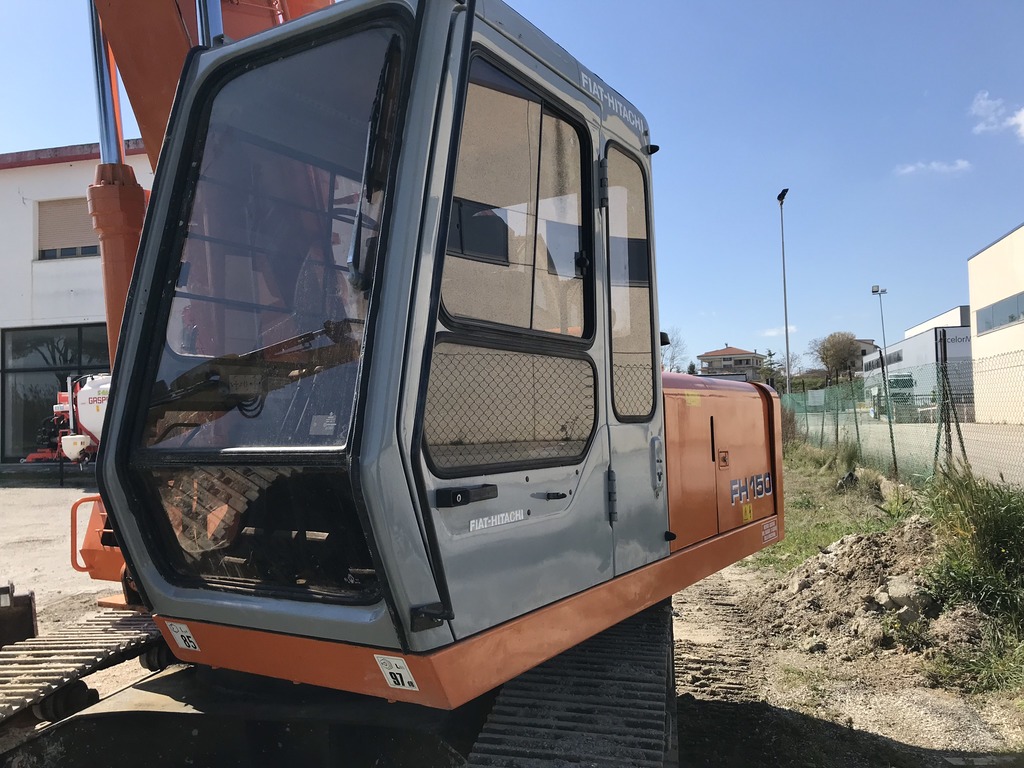Fiat Hitachi T150 in vendita - foto 3