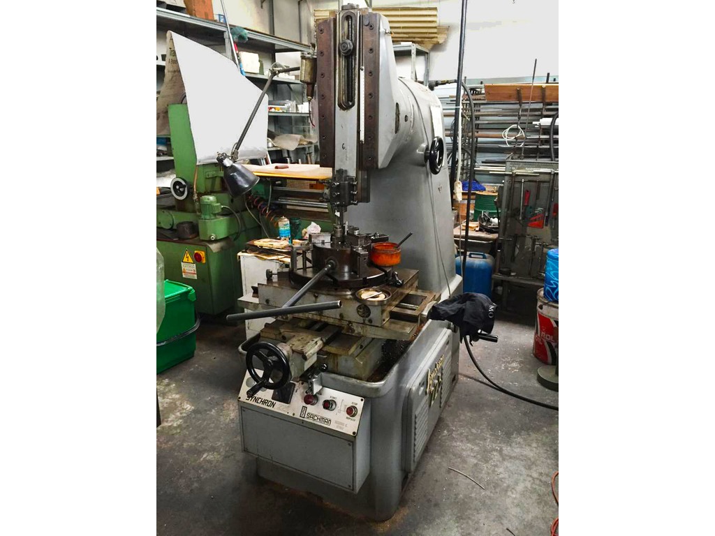 Stozzatrice nuova "Synchron" 225 in vendita - foto 1
