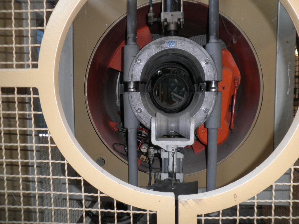 Traino e taglierina per tubi dal 40 al 250 mm in vendita - foto 2