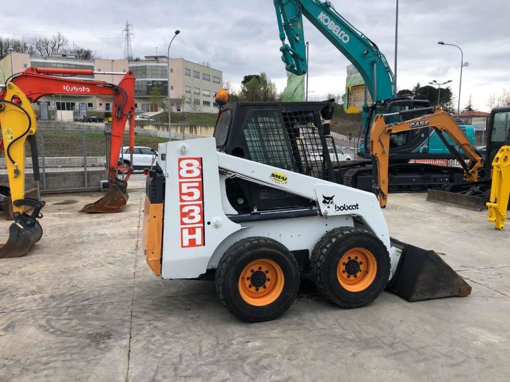 BOBCAT 853 H in vendita - foto 3