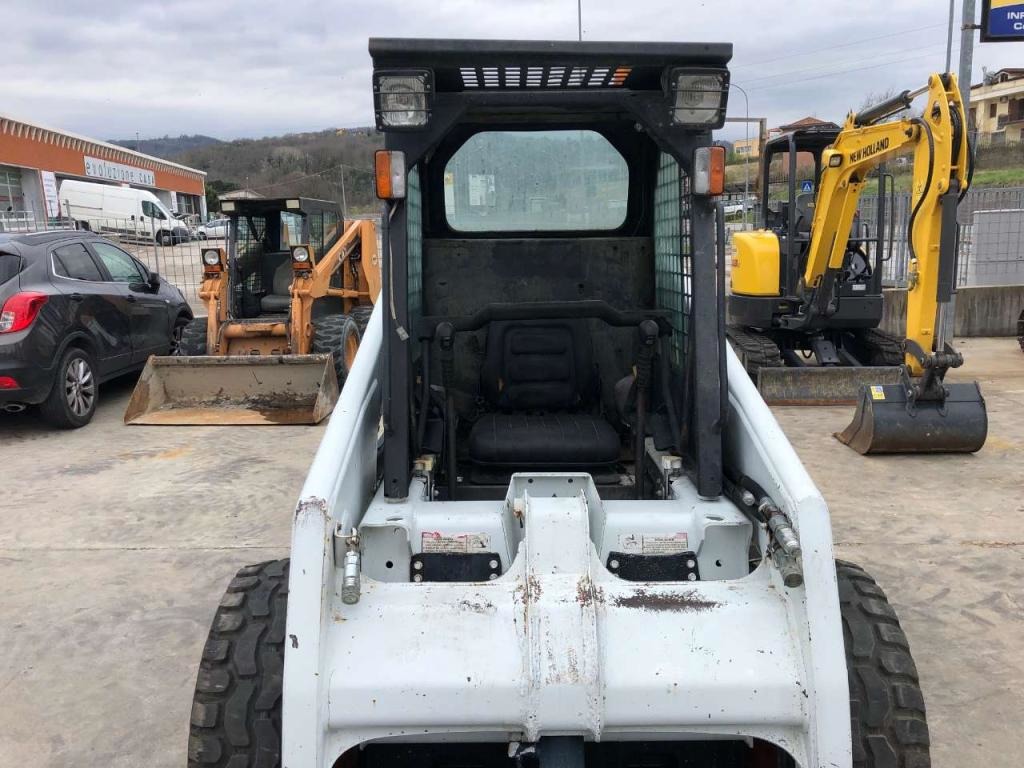 BOBCAT 853 H in vendita - foto 4