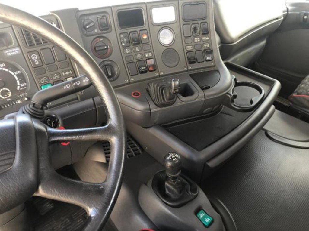CAMION SCANIA 380 in vendita - foto 7