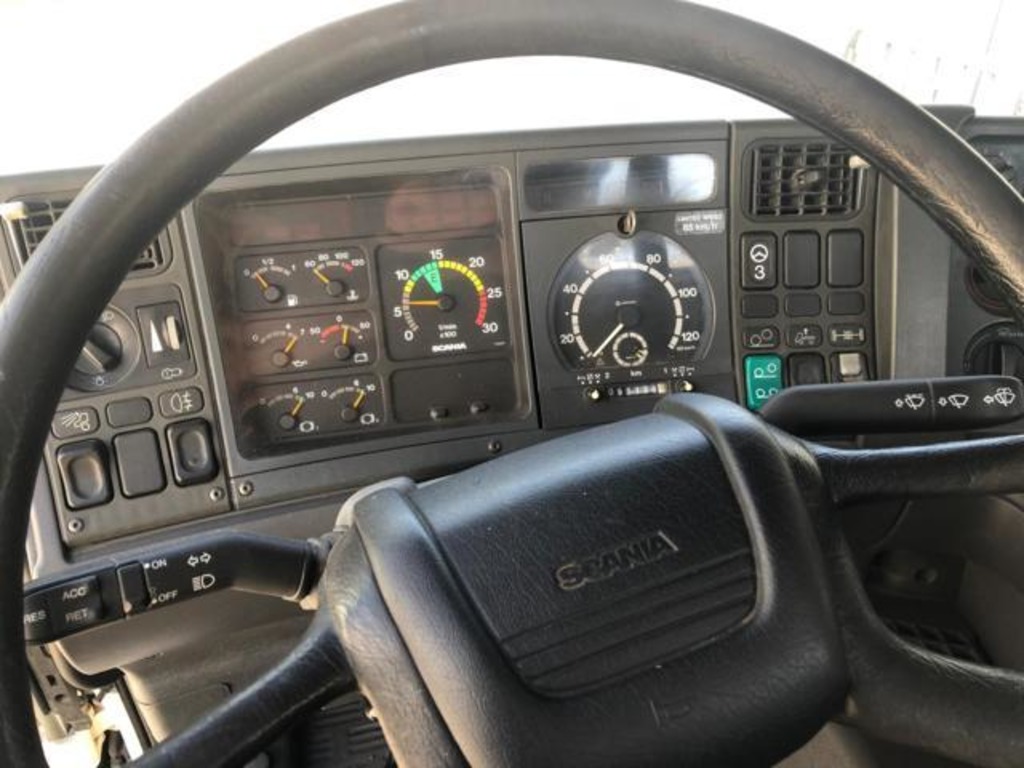 CAMION SCANIA 380 in vendita - foto 8