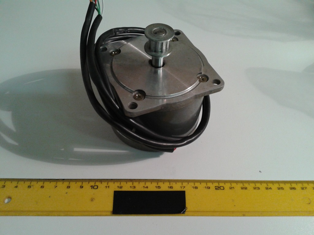 Motore passo-passo Astrosyn Minebea tipo 34PM-C058-01 USATO 2.9V/ph 1.7A/ph in vendita - foto 4