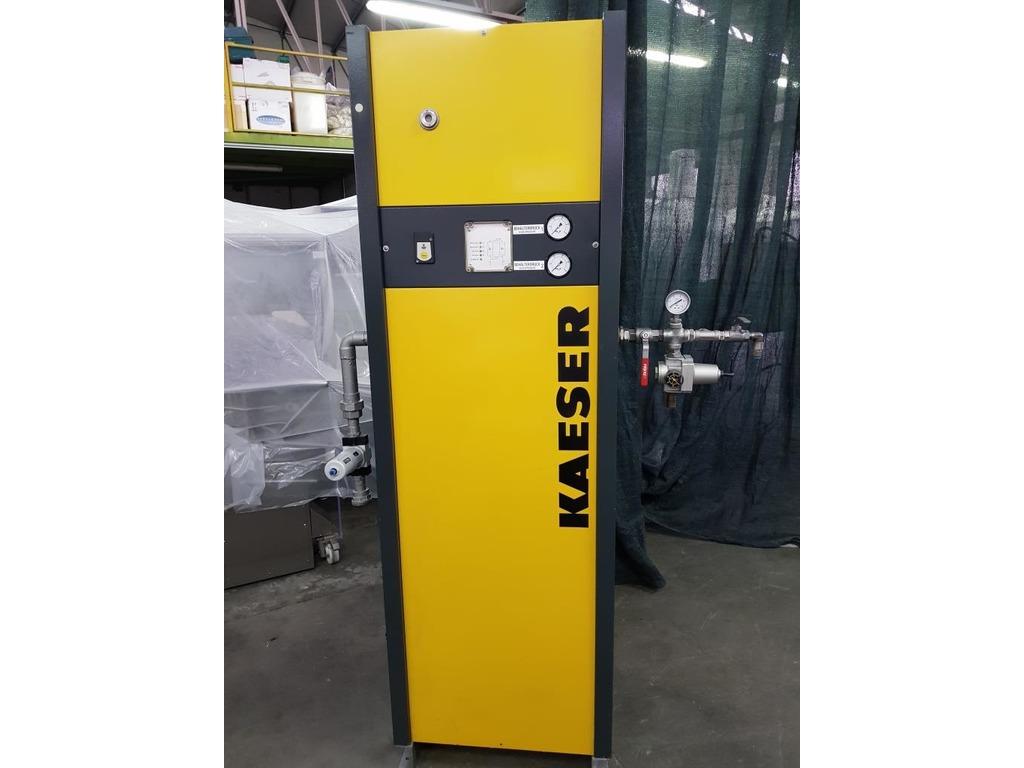 COMPRESSORE A VITE KAESER KOMPRESSOREN MOD. CD 48 (COD. IND-PR-COMPRE-11) in vendita - foto 1