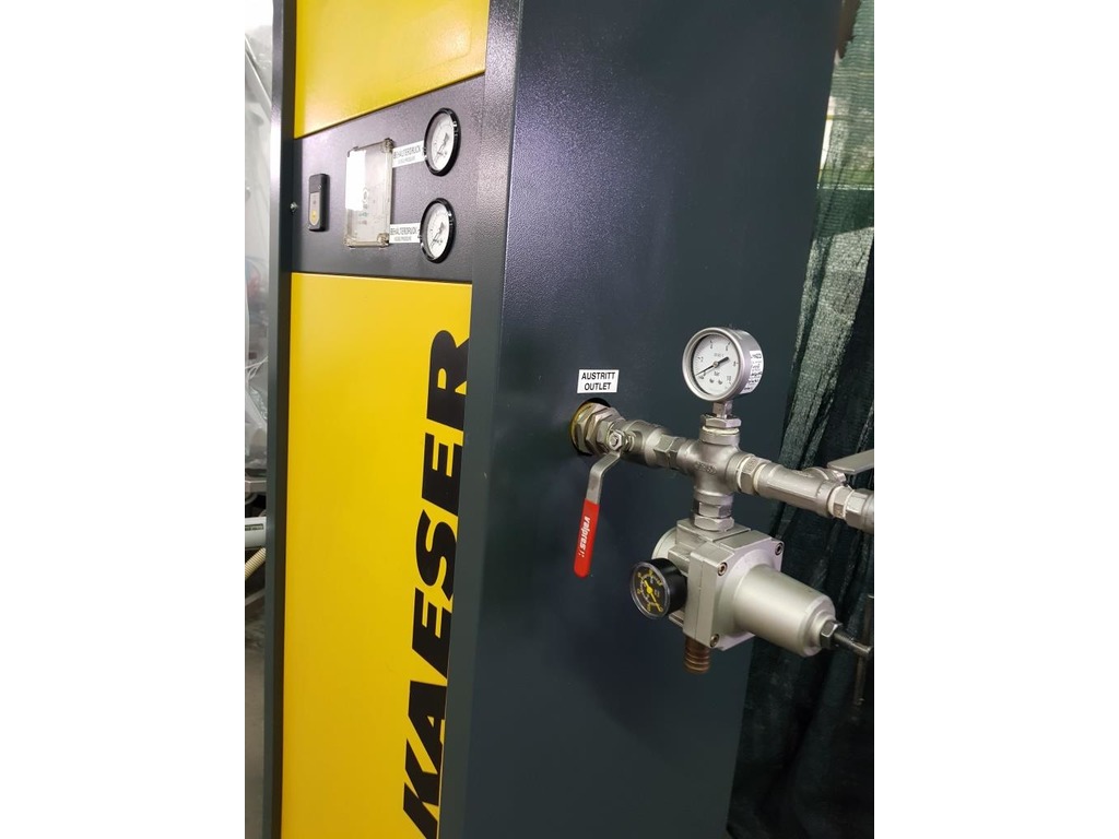 COMPRESSORE A VITE KAESER KOMPRESSOREN MOD. CD 48 (COD. IND-PR-COMPRE-11) in vendita - foto 3
