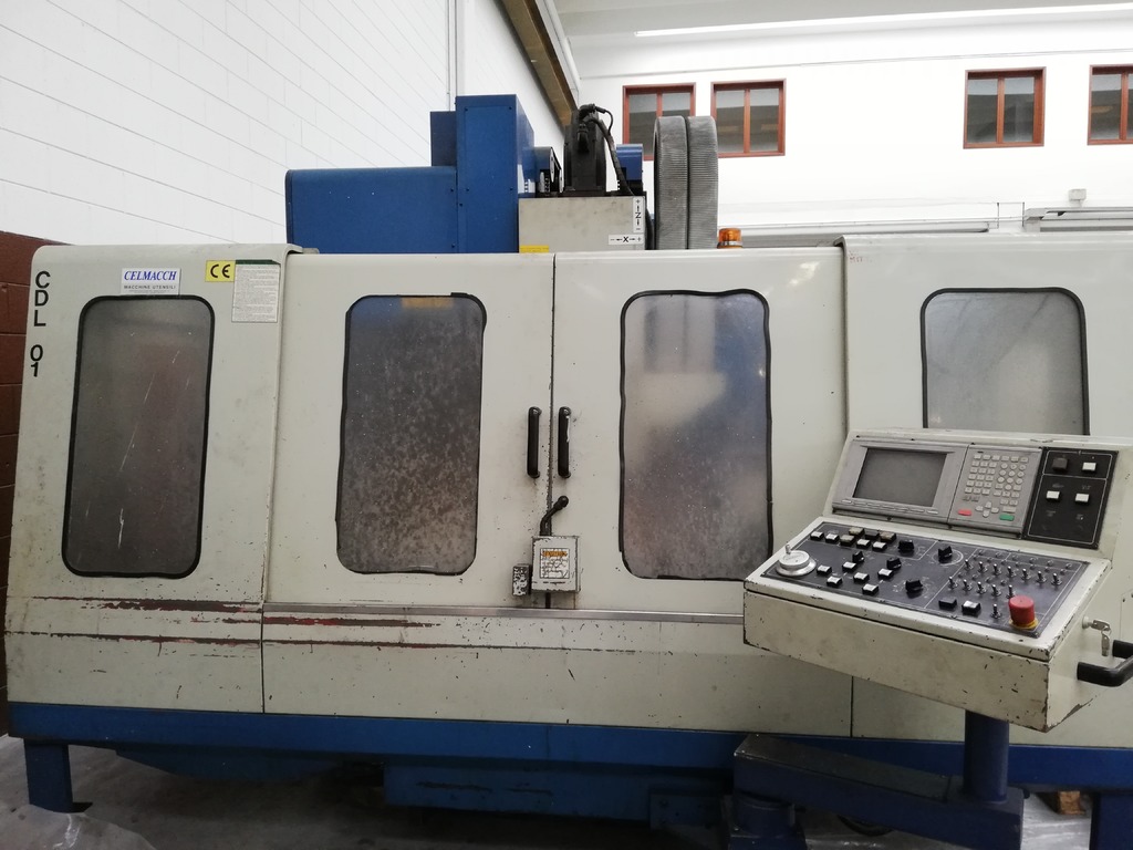 Centro di lavoro verticale SHE HONG mod. HV-50A in vendita - foto 1