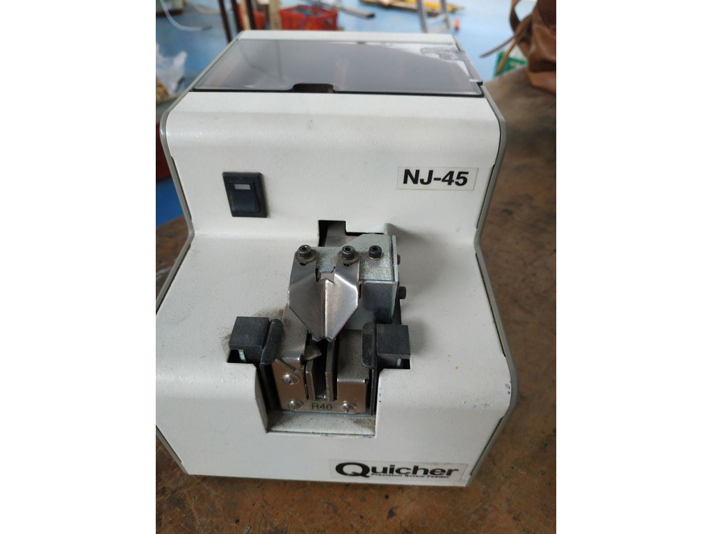 ALIMENTATORE AUTOMATICO DI VITI marca QUICHER in vendita - foto 3