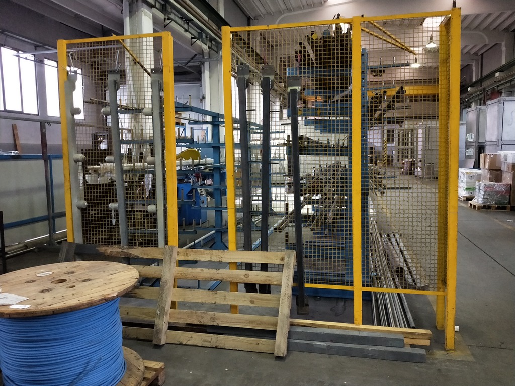 Struttura di sicurezza per magazzino barre in vendita - foto 1