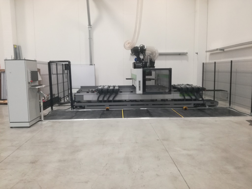 VENDESI CENTRO DI LAVORO BIESSE NUOVO in vendita - foto 1