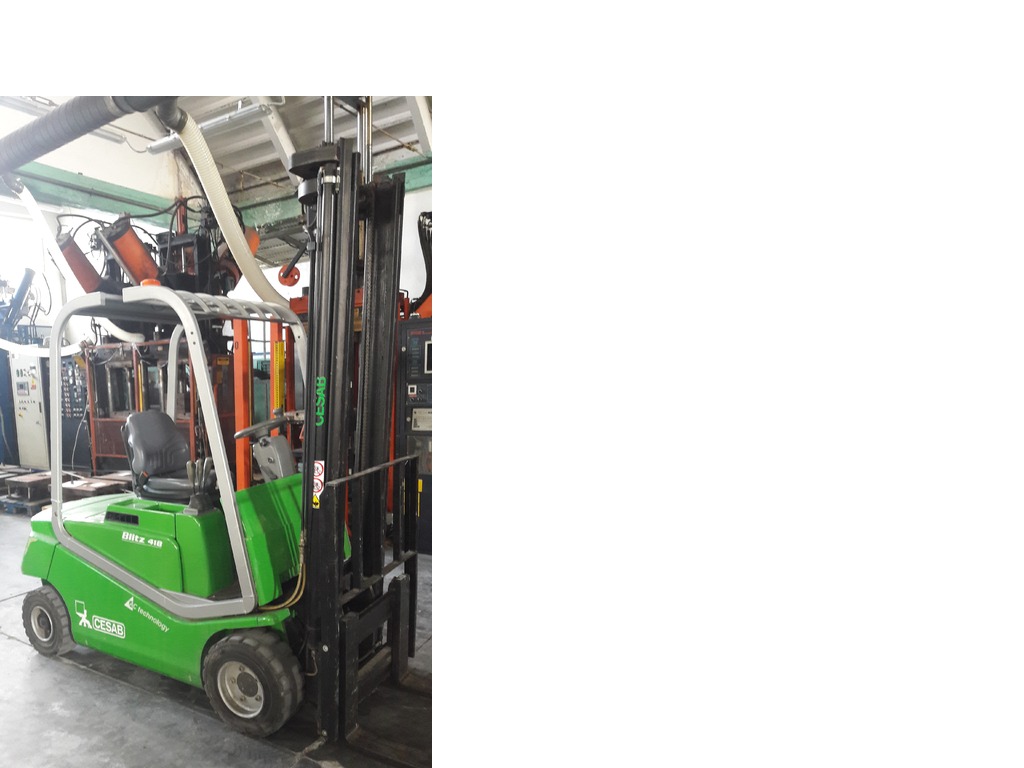 Carrelli elevatori in vendita