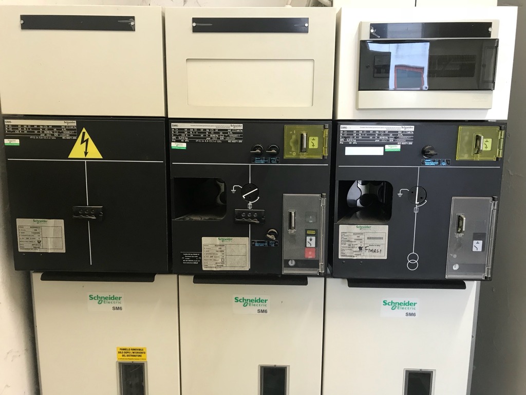 Unità modulari - quadro di distribuzione 24KV- Schneider in vendita - foto 2
