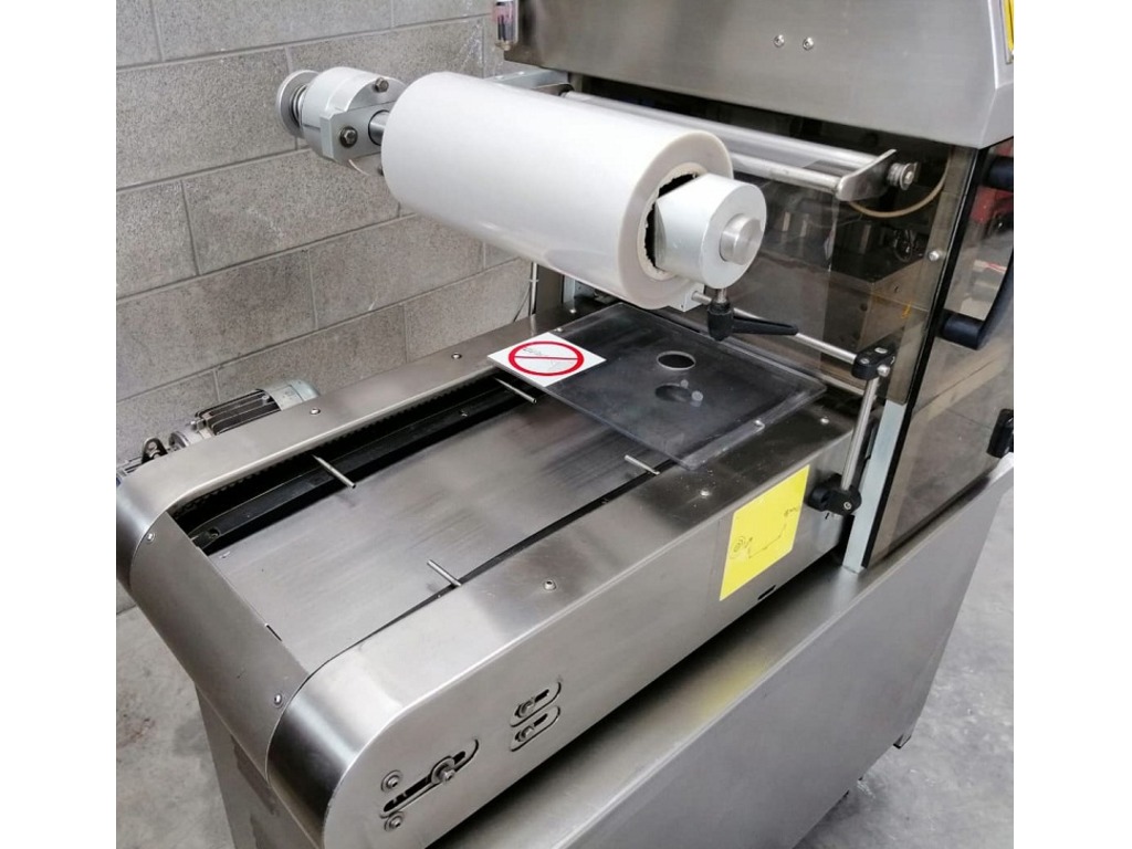 SIGILLATRICE PER VASCHETTE AUTOMATICA MARCA YANG MODELLO EXPRESS in vendita - foto 2