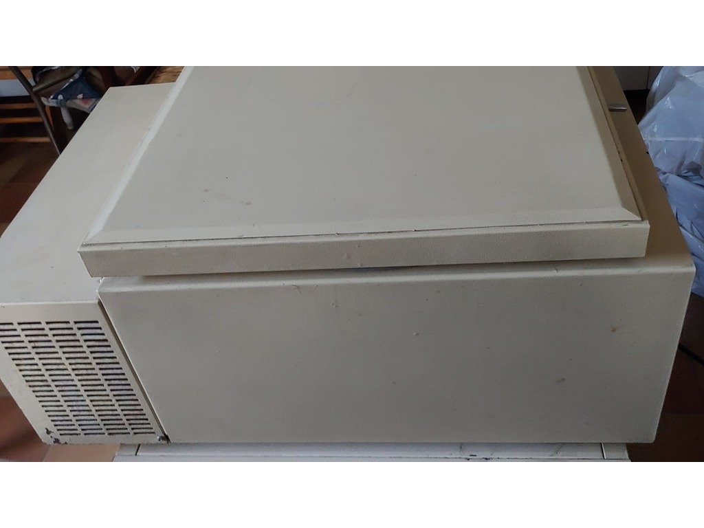 Centrifuga ALC 4227R refrigerata in vendita - foto 2